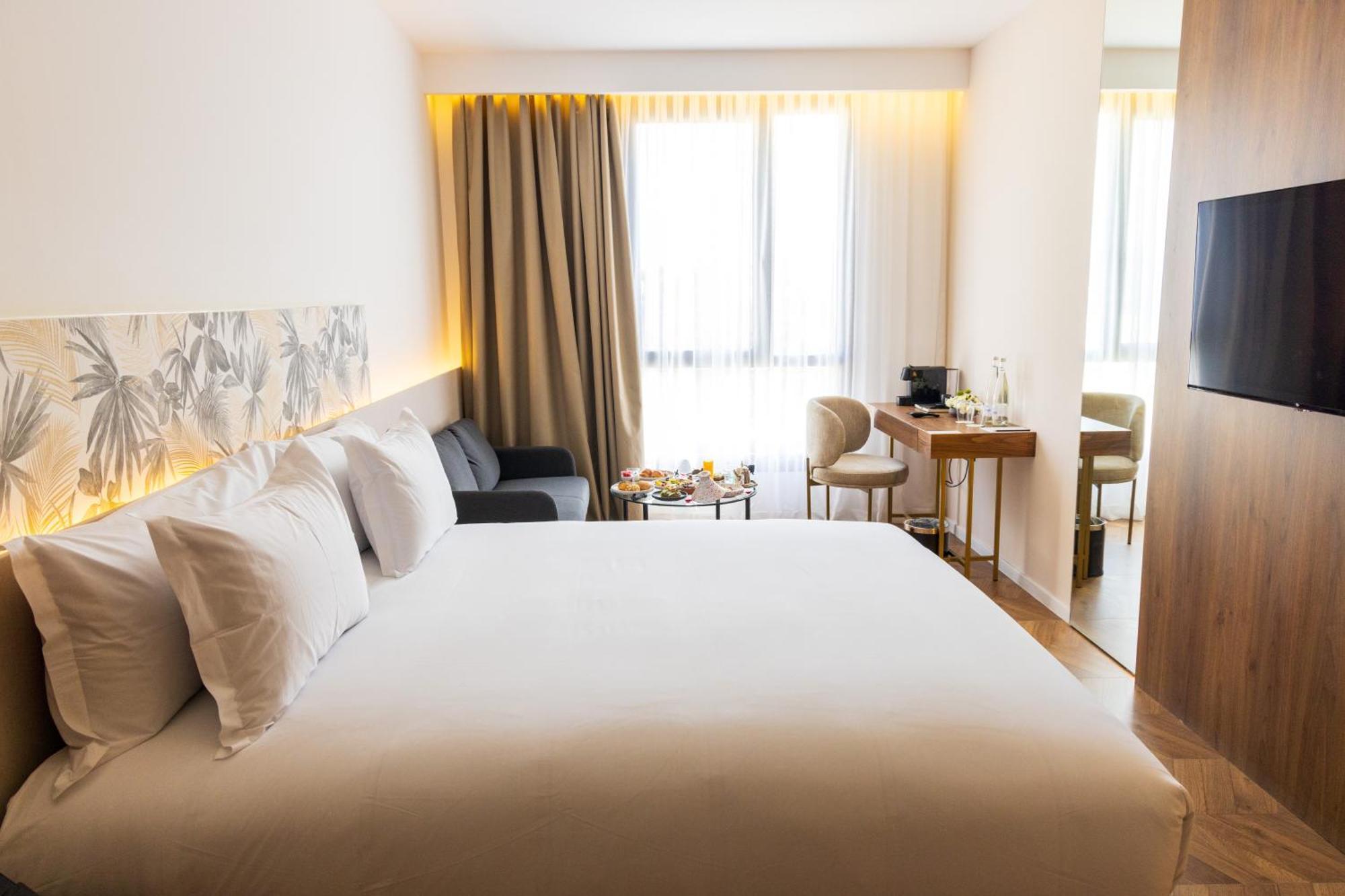 Diagonal Hotel Tangier Bagian luar foto