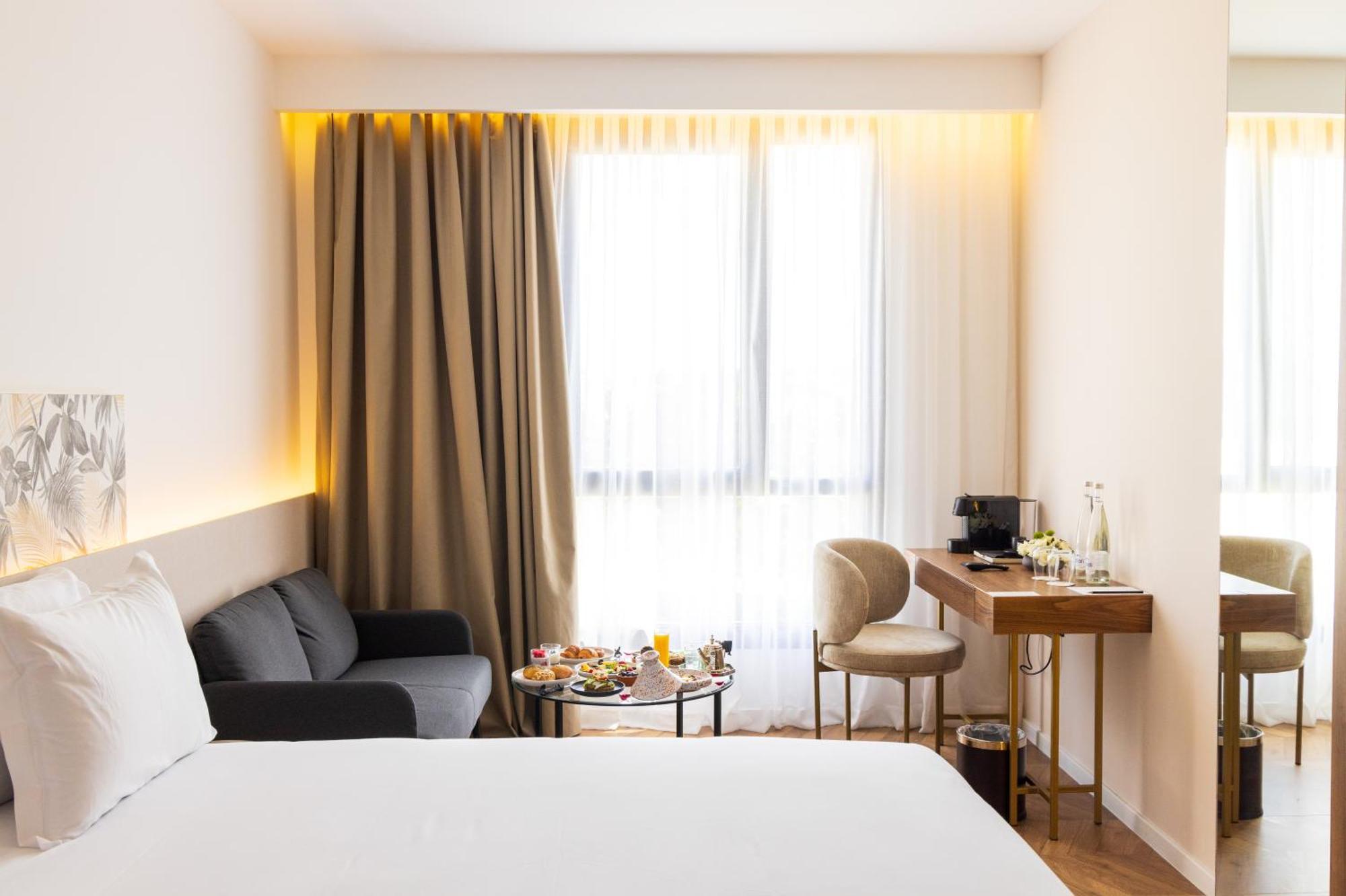 Diagonal Hotel Tangier Bagian luar foto